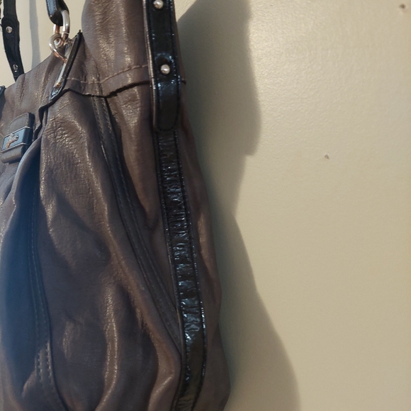 Guess bag, brown with black details - Picture 3 of 12